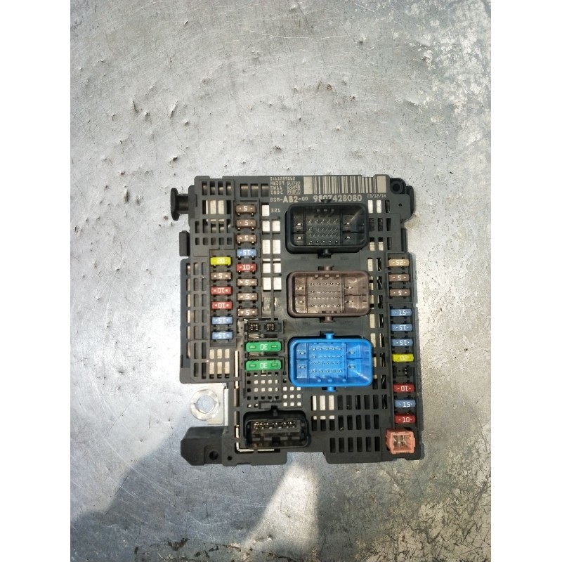 Recambio de caja reles / fusibles para citroën c4 ii (nc_) 1.2 thp 130 referencia OEM IAM 9807428080 61259062 