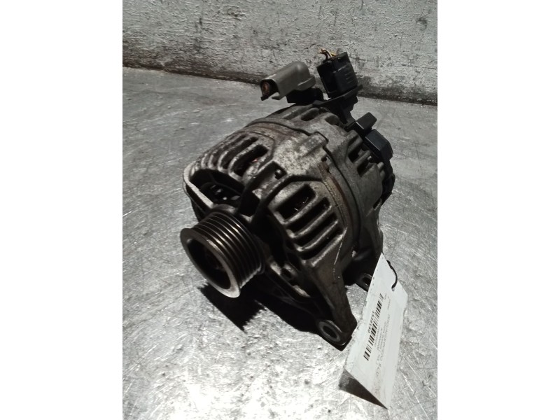 Recambio de alternador para toyota avensis (_t25_) 1.8 (zzt251_) referencia OEM IAM 270600D030  