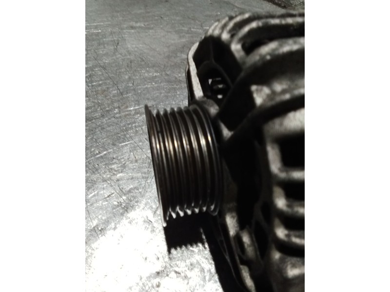 Recambio de alternador para toyota avensis (_t25_) 1.8 (zzt251_) referencia OEM IAM 270600D030  