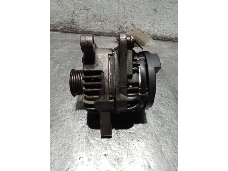 Recambio de alternador para toyota avensis (_t25_) 1.8 (zzt251_) referencia OEM IAM 270600D030  