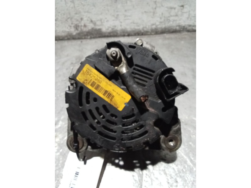 Recambio de alternador para volkswagen passat b5.5 (3b3) 1.9 tdi referencia OEM IAM 746808  