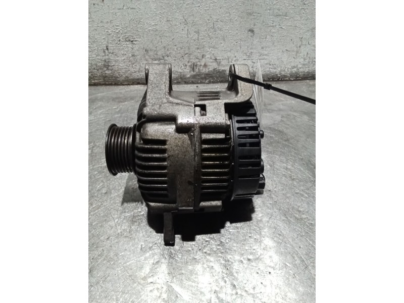 Recambio de alternador para renault clio ii (bb_, cb_) 1.9 d (b/cb0j) referencia OEM IAM 7700105539 110A 