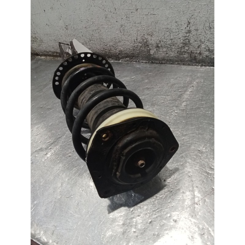 Recambio de amortiguador delantero izquierdo para renault kangoo / grand kangoo ii (kw0/1_) 1.5 dci 90 (kw05, kw08, kw0g, kw11) 