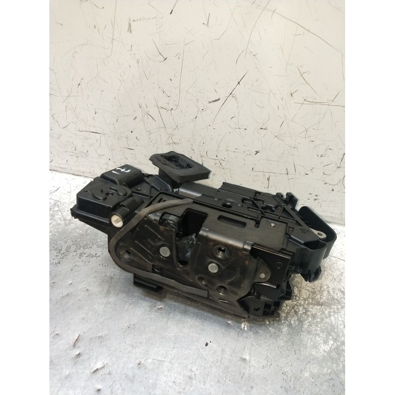 Recambio de motor cierre centralizado trasero izquierdo para audi a3 sportback (8ya, 8yf) 35 tdi referencia OEM IAM A5M5TA839015