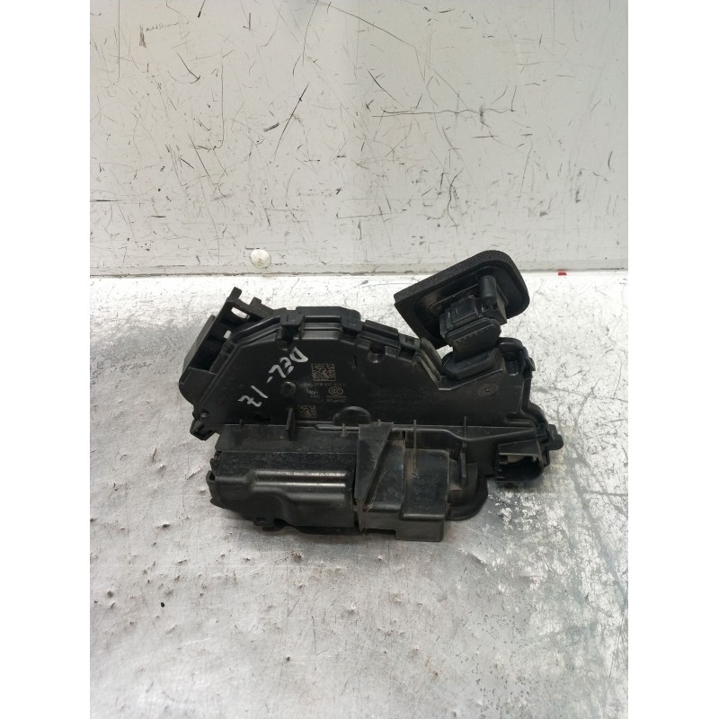 Recambio de motor cierre centralizado delantero izquierdo para audi a3 sportback (8ya, 8yf) 35 tdi referencia OEM IAM B5C5TB8370