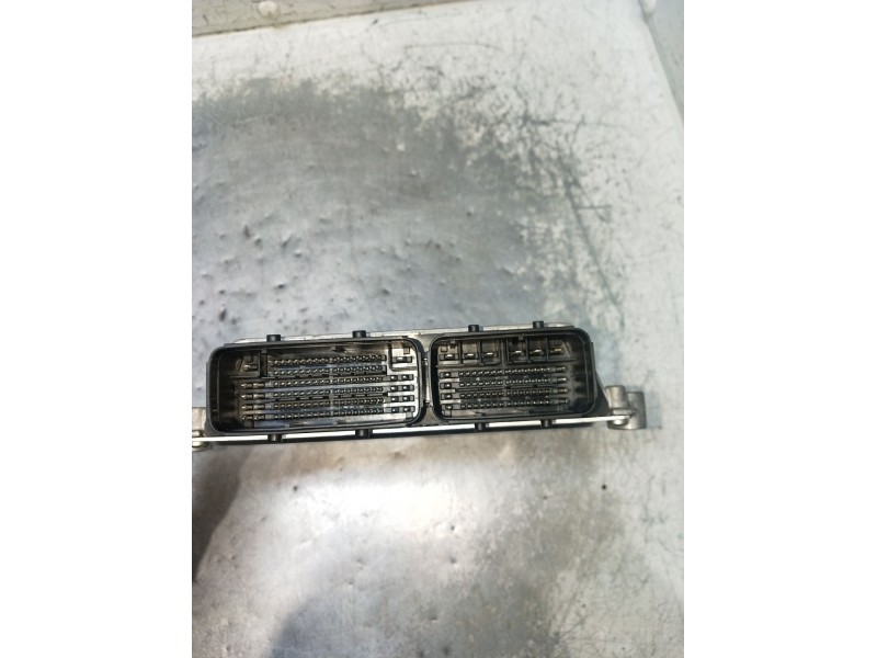 Recambio de centralita motor uce para citroën c4 ii (nc_) 1.2 thp 130 referencia OEM IAM 9812338980 143410475 