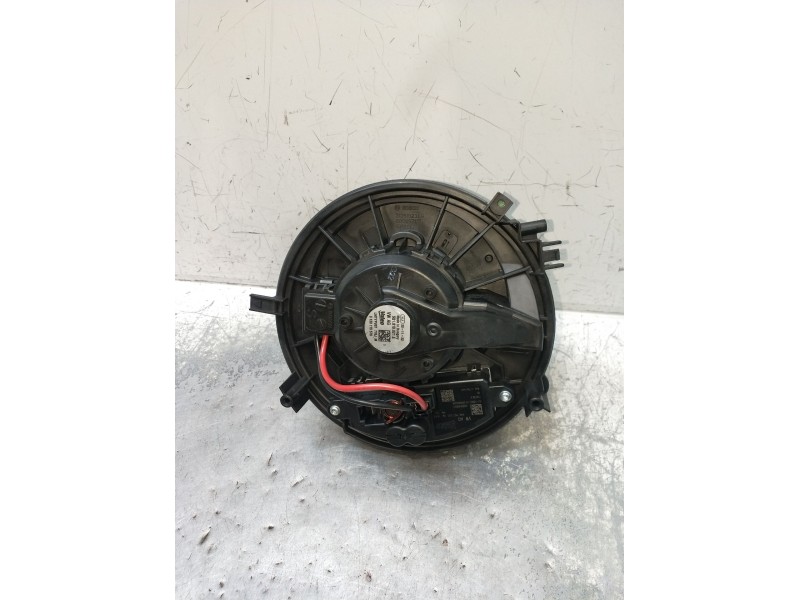 Recambio de motor calefaccion para audi a3 sportback (8ya, 8yf) 35 tdi referencia OEM IAM 5WA907521  