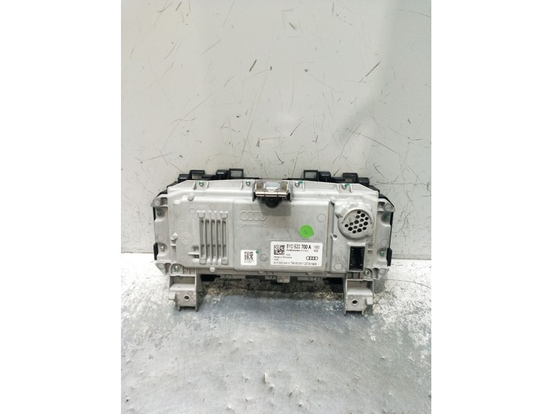 Recambio de cuadro instrumentos para audi a3 sportback (8ya, 8yf) 35 tdi referencia OEM IAM 8Y0920700A  
