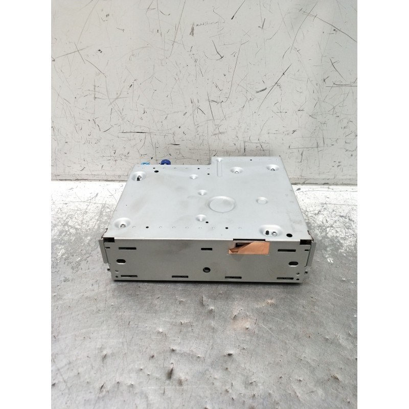 Recambio de sistema audio / radio cd para audi a3 sportback (8ya, 8yf) 35 tdi referencia OEM IAM 8Y0035043C 28736685 