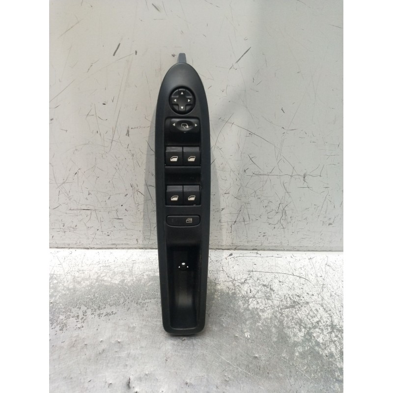 Recambio de mando elevalunas delantero izquierdo para citroën c4 ii (nc_) 1.2 thp 130 referencia OEM IAM 96657050ZD 301170381 5P