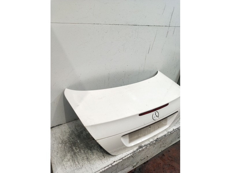 Recambio de tapa maletero para mercedes-benz clase e (w211) e 220 cdi (211.006) referencia OEM IAM   