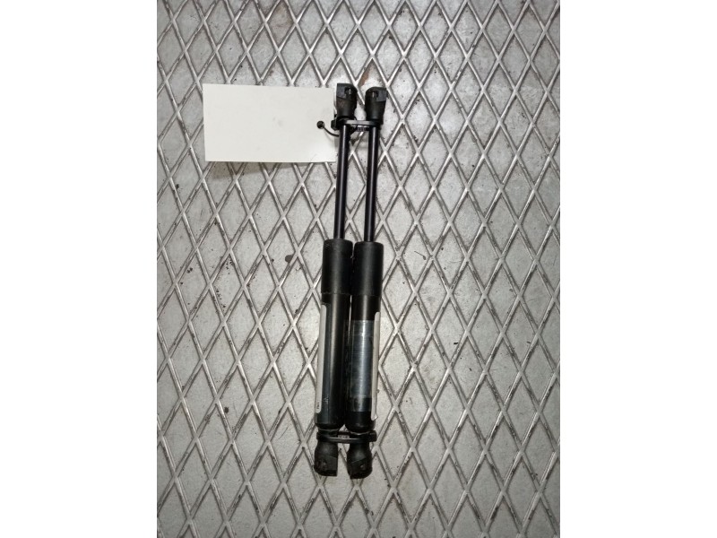 Recambio de amortiguadores capo para renault zoe referencia OEM IAM   