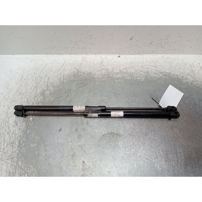 Recambio de amortiguadores maletero / porton para skoda octavia berlina (1u2) 1.9 tdi glx referencia OEM IAM 017468 515N 