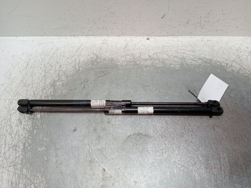 Recambio de amortiguadores maletero / porton para skoda octavia berlina (1u2) 1.9 tdi glx referencia OEM IAM 017468 515N 