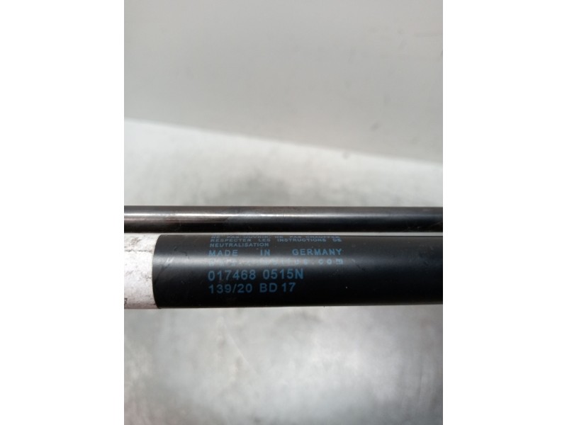 Recambio de amortiguadores maletero / porton para skoda octavia berlina (1u2) 1.9 tdi glx referencia OEM IAM 017468 515N 