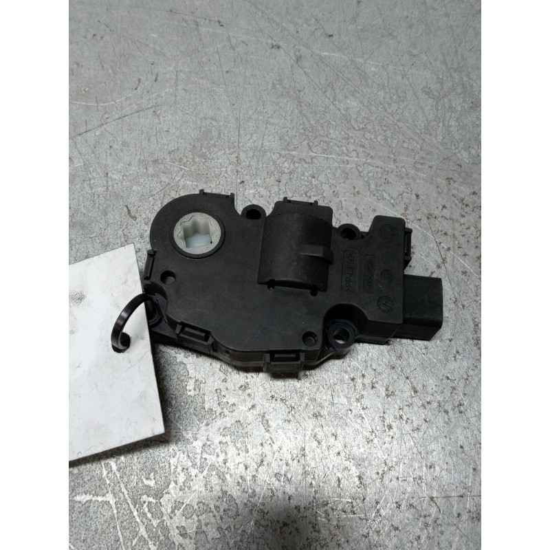 Recambio de motor apertura trampillas climatizador para bmw serie 3 lim. (f30) 318d m sport referencia OEM IAM T946104A  