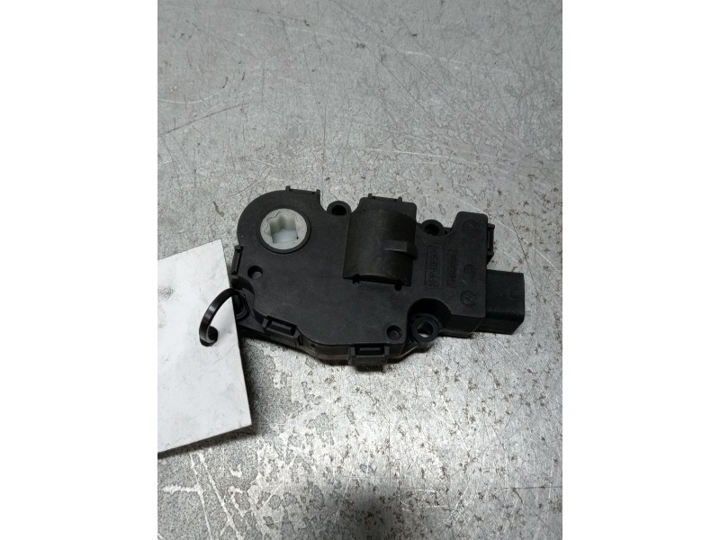 Recambio de motor apertura trampillas climatizador para bmw serie 3 lim. (f30) 318d m sport referencia OEM IAM T946104A  