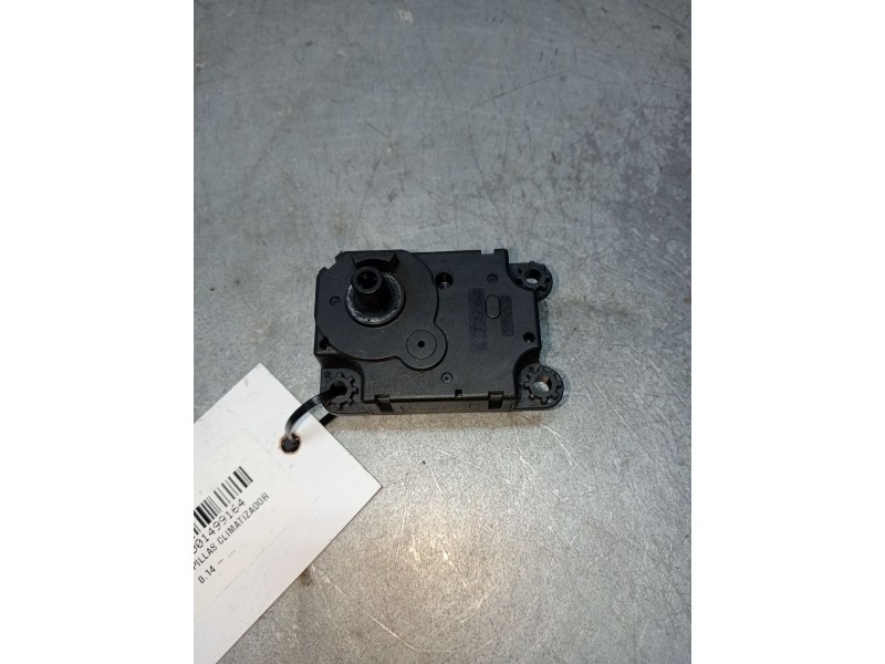 Recambio de motor apertura trampillas climatizador para smart forfour referencia OEM IAM   