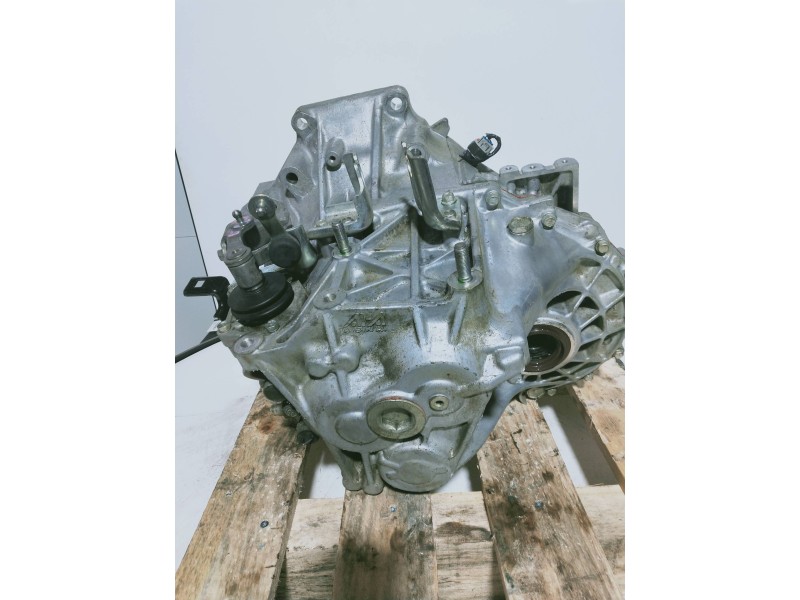 Recambio de caja cambios para mazda 6 berlina (gg) 2.0 diesel cat referencia OEM IAM A6905167  
