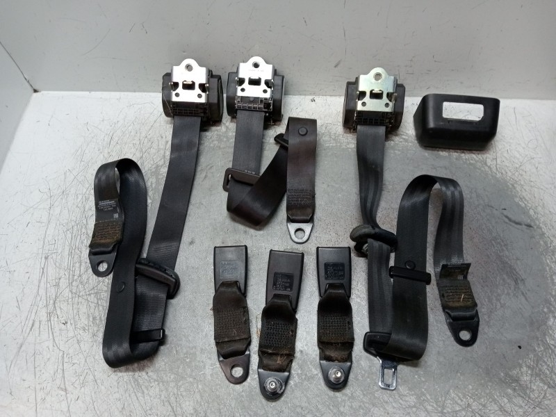 Recambio de juego cinturones trasero para fiat doblo active referencia OEM IAM   
