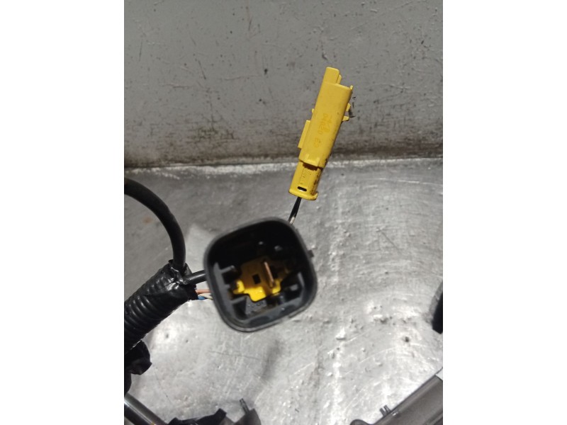 Recambio de cremallera direccion para peugeot 3008 ii suv (mc_, mr_, mj_, m4_) 1.5 bluehdi 130 referencia OEM IAM   BRAZO DIRECC