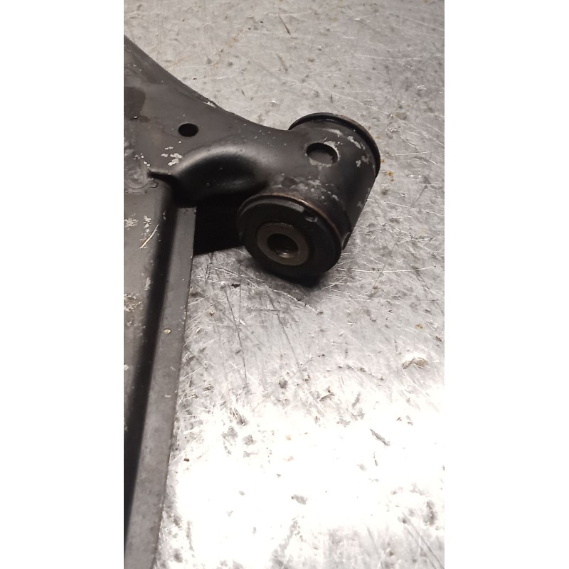 Recambio de brazo suspension inferior delantero izquierdo para citroën xsara (n1) 1.9 d referencia OEM IAM   