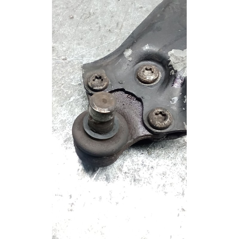 Recambio de brazo suspension inferior delantero izquierdo para citroën xsara (n1) 1.9 d referencia OEM IAM   