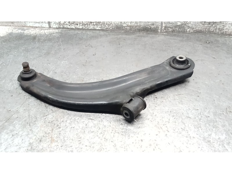 Recambio de brazo suspension inferior delantero derecho para renault modus / grand modus (f/jp0_) 1.2 (jp0c, jp0k, fp0c, fp0k, f