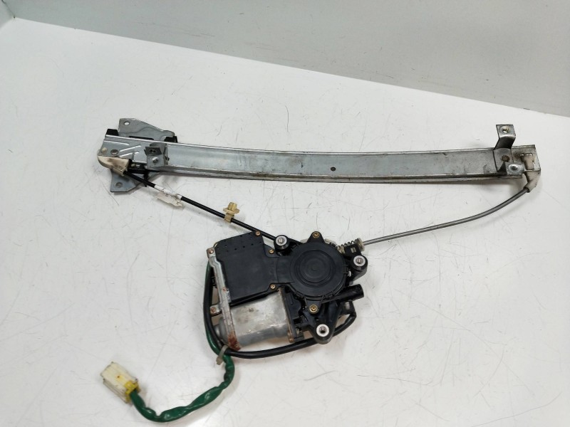 Recambio de elevalunas delantero derecho para mitsubishi galant berlina (ea0) 2.0 cat referencia OEM IAM MR280666 0620200093 4P