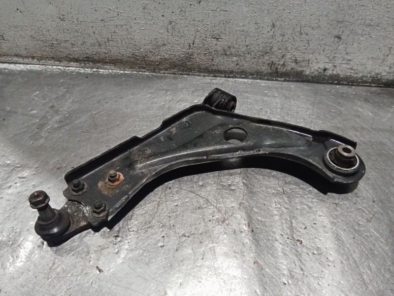 Recambio de brazo suspension inferior delantero izquierdo para peugeot 3008 ii suv (mc_, mr_, mj_, m4_) 1.5 bluehdi 130 referenc