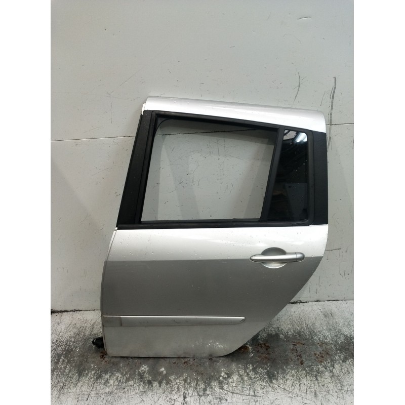 Recambio de puerta trasera izquierda para renault modus / grand modus (f/jp0_) 1.2 (jp0c, jp0k, fp0c, fp0k, fp0p, jp0p, jp0t) re