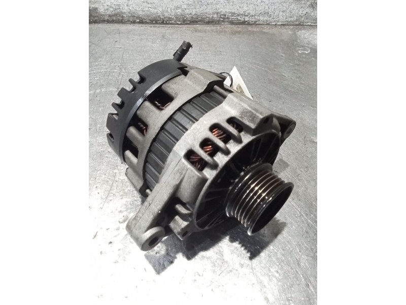 Recambio de alternador para daewoo lanos (klat) 1.6 16v referencia OEM IAM   