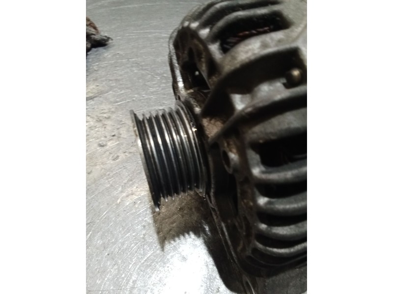 Recambio de alternador para opel zafira a monospace (t98) 2.0 dti 16v (f75) referencia OEM IAM 0124415005 100A 