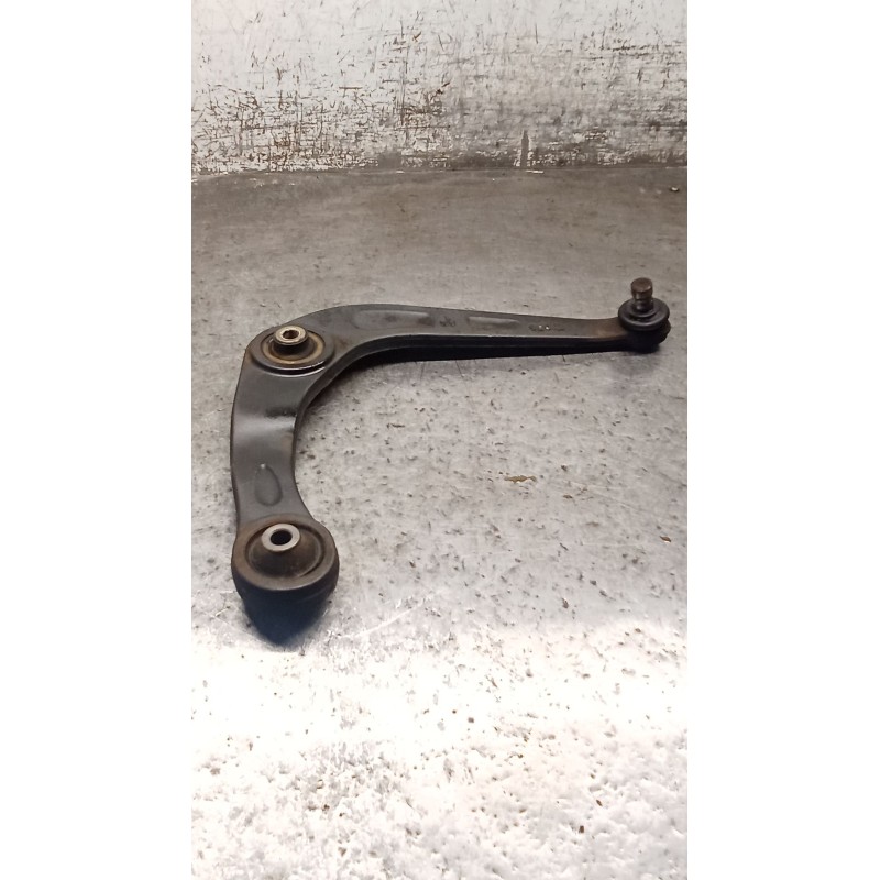 Recambio de brazo suspension inferior delantero derecho para peugeot 206 hatchback (2a/c) 1.9 d referencia OEM IAM   VER FOTOS