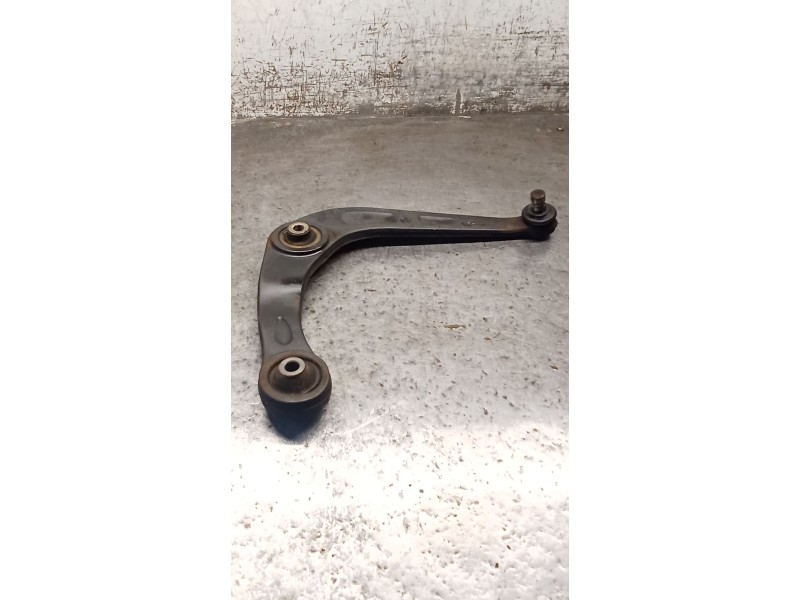 Recambio de brazo suspension inferior delantero derecho para peugeot 206 hatchback (2a/c) 1.9 d referencia OEM IAM   VER FOTOS