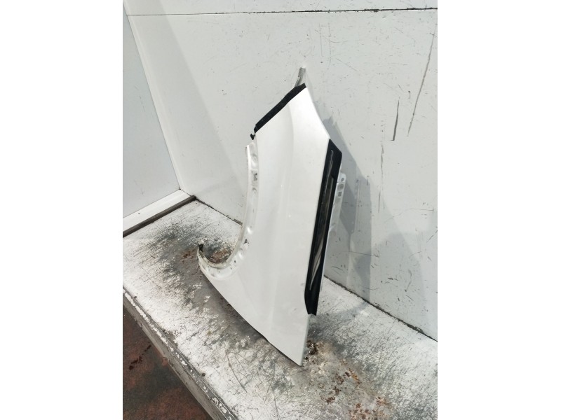 Recambio de aleta delantera izquierda para peugeot 3008 ii suv (mc_, mr_, mj_, m4_) 1.5 bluehdi 130 referencia OEM IAM   