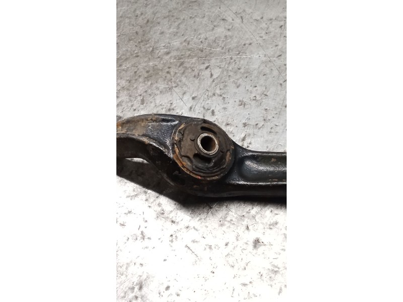 Recambio de brazo suspension inferior delantero izquierdo para peugeot 205 ii (20a/c) 1.7 diesel referencia OEM IAM   