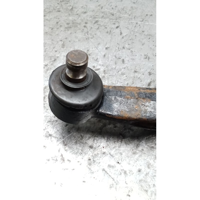 Recambio de brazo suspension inferior delantero izquierdo para peugeot 205 ii (20a/c) 1.7 diesel referencia OEM IAM   