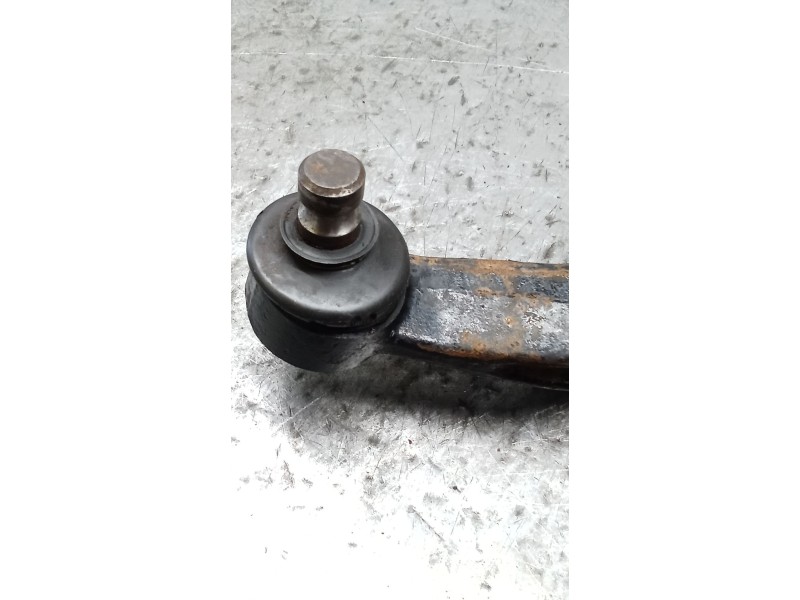 Recambio de brazo suspension inferior delantero izquierdo para peugeot 205 ii (20a/c) 1.7 diesel referencia OEM IAM   