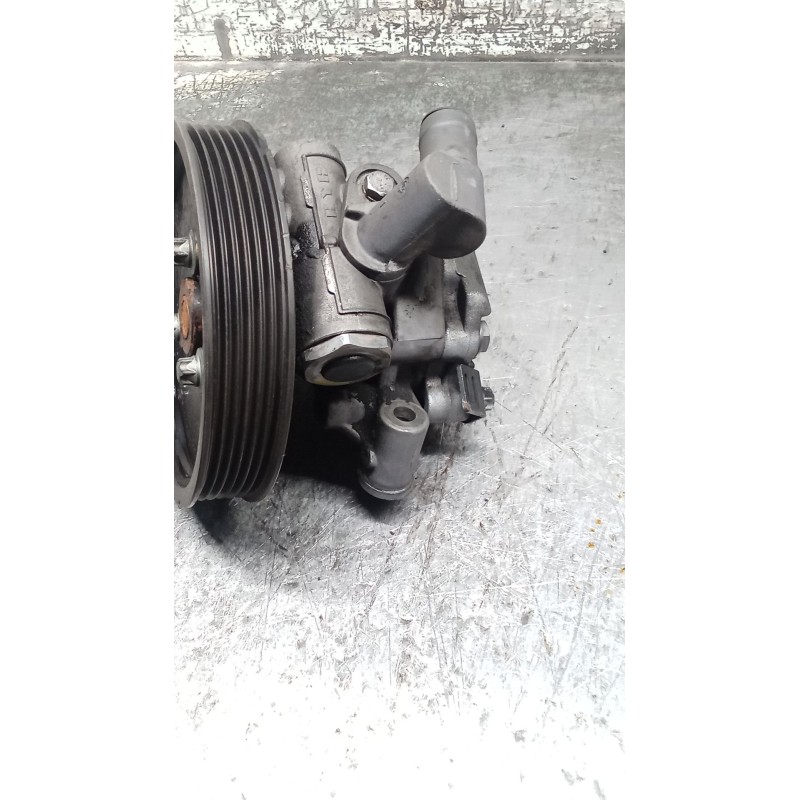 Recambio de bomba direccion para mercedes-benz clase e (w211) e 220 cdi (211.006) referencia OEM IAM A0044661201 A6112300115 