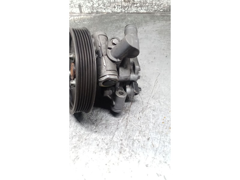 Recambio de bomba direccion para mercedes-benz clase e (w211) e 220 cdi (211.006) referencia OEM IAM A0044661201 A6112300115 