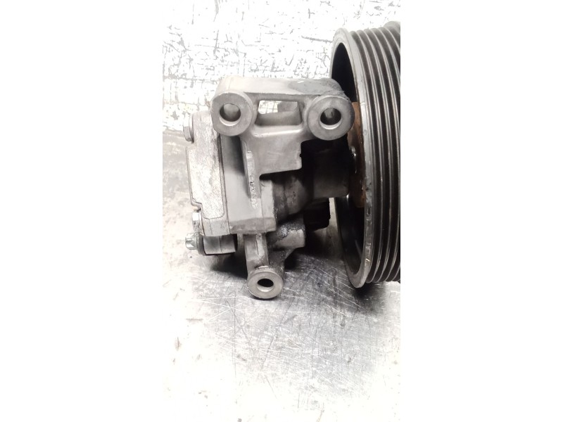 Recambio de bomba direccion para mercedes-benz clase e (w211) e 220 cdi (211.006) referencia OEM IAM A0044661201 A6112300115 