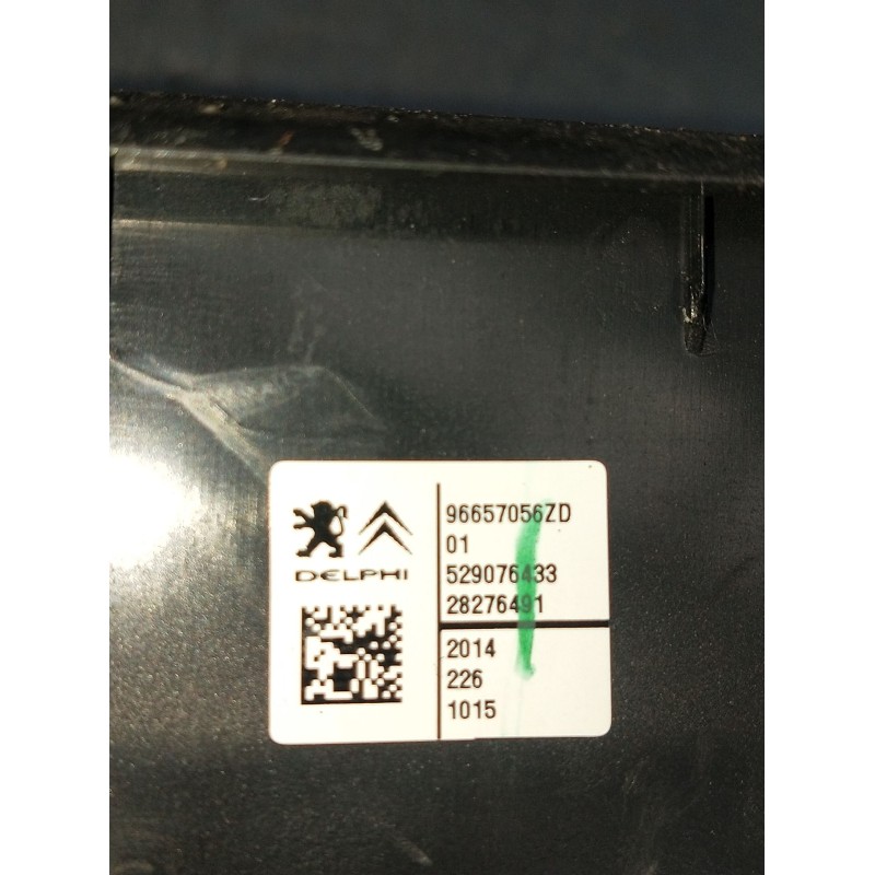 Recambio de mando elevalunas delantero izquierdo para citroën c4 ii (nc_) 1.2 thp 130 referencia OEM IAM 96657056ZD 529076433 28