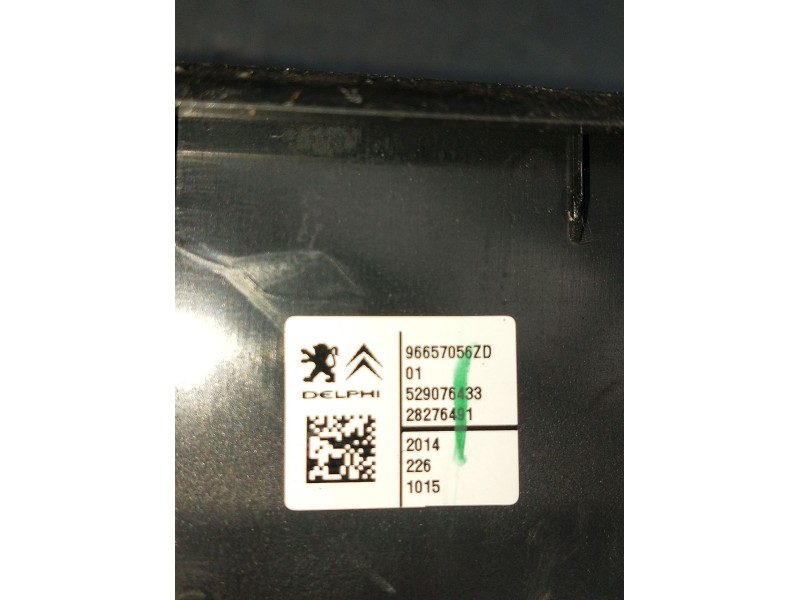 Recambio de mando elevalunas delantero izquierdo para citroën c4 ii (nc_) 1.2 thp 130 referencia OEM IAM 96657056ZD 529076433 28