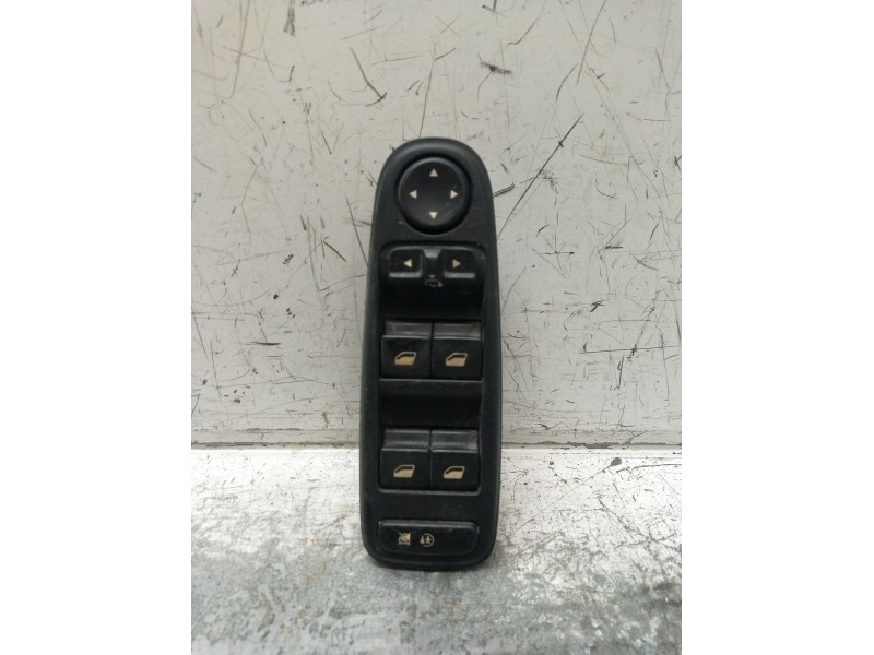 Recambio de mando elevalunas delantero izquierdo para citroën c4 grand picasso i (ua_) 2.0 hdi 138 referencia OEM IAM 96639383ZD