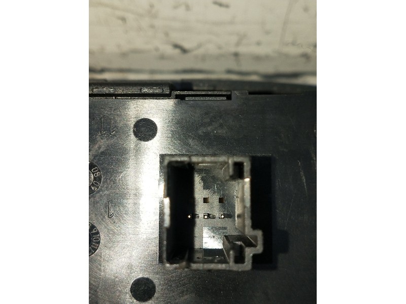 Recambio de mando elevalunas delantero izquierdo para citroën c4 grand picasso i (ua_) 2.0 hdi 138 referencia OEM IAM 96639383ZD