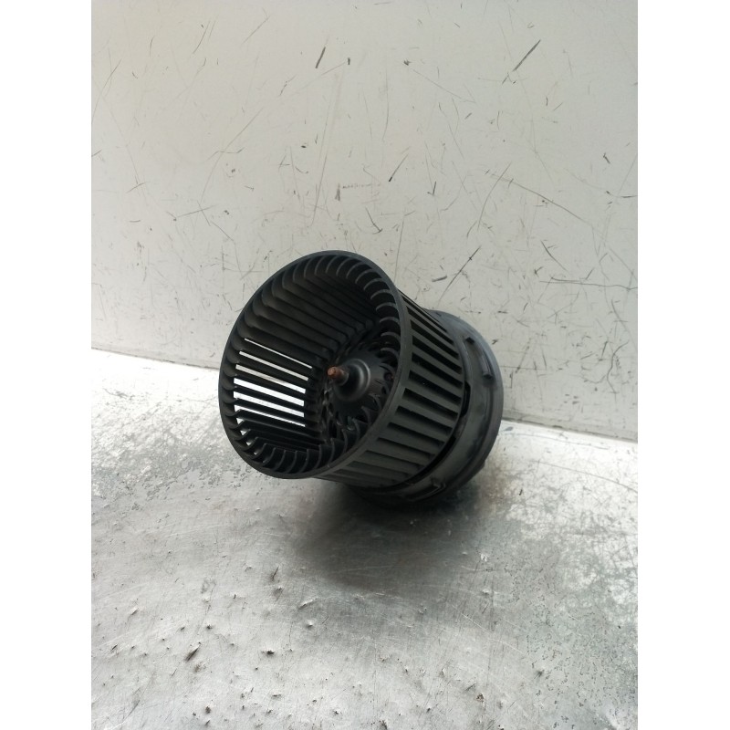 Recambio de motor calefaccion para citroën c4 ii (nc_) 1.2 thp 130 referencia OEM IAM 7050303001  