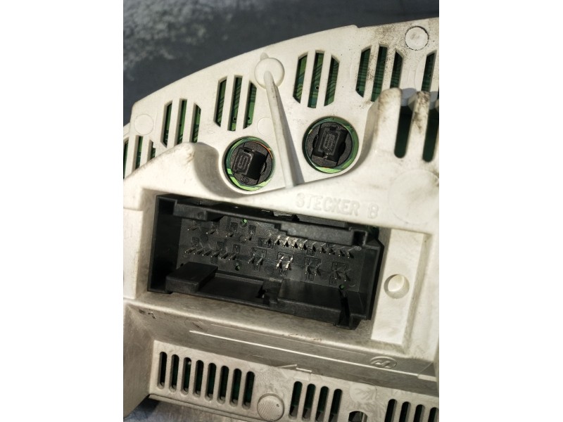 Recambio de cuadro instrumentos para mercedes-benz clase a (w168) a 140 (168.031, 168.131) referencia OEM IAM A1685408811  