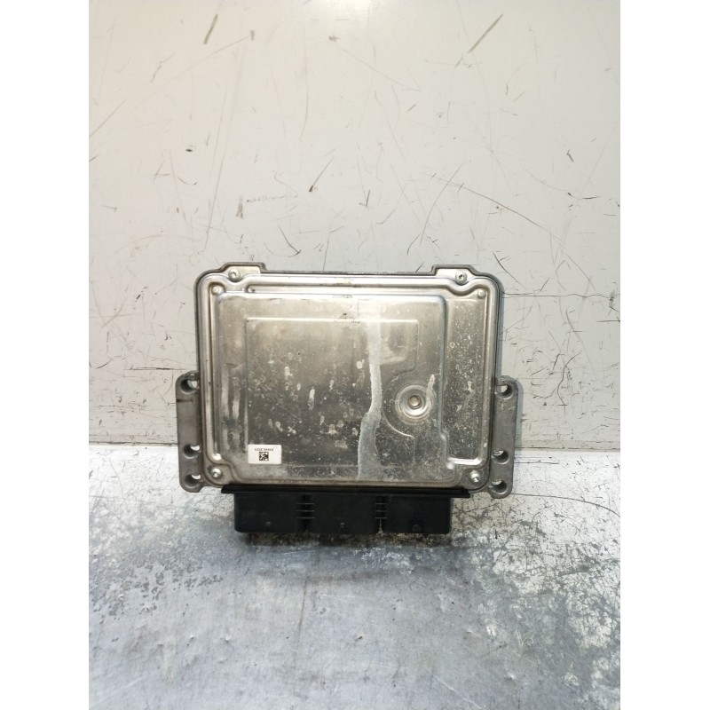 Recambio de centralita motor uce para peugeot 206+ (2l_, 2m_) 1.4 hdi eco 70 referencia OEM IAM 0281017937 9677031380 EDC17C10