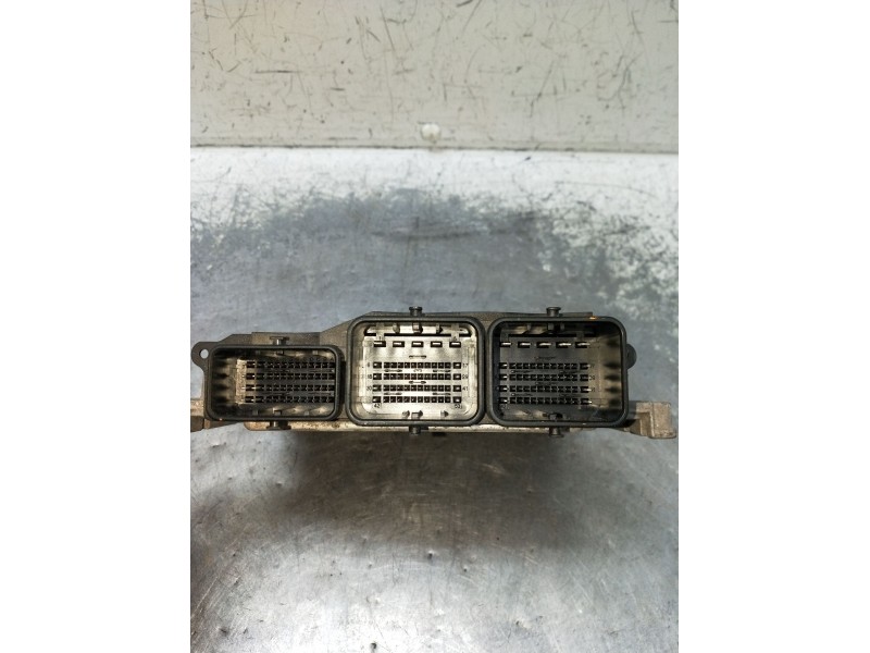 Recambio de centralita motor uce para peugeot 206+ (2l_, 2m_) 1.4 hdi eco 70 referencia OEM IAM 0281017937 9677031380 EDC17C10